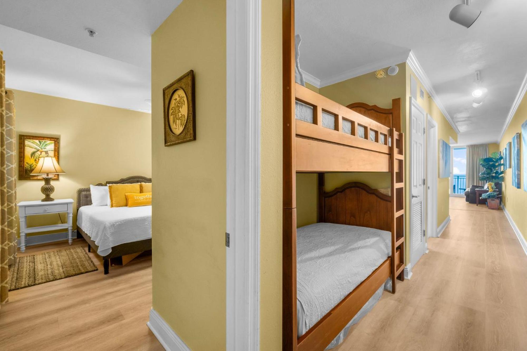 Beautiful Beachfront Paradise! Emerald Beach Resort Panama City Beach Zewnętrze zdjęcie