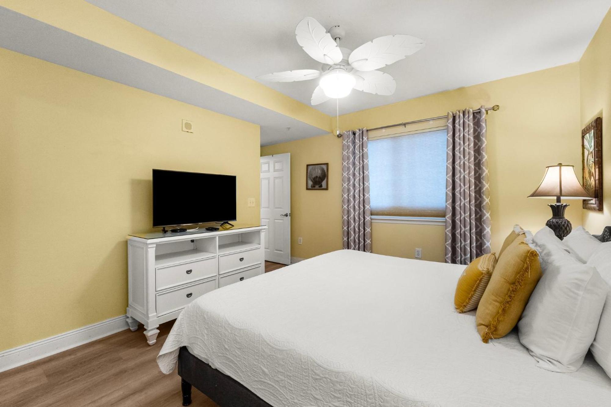 Beautiful Beachfront Paradise! Emerald Beach Resort Panama City Beach Zewnętrze zdjęcie