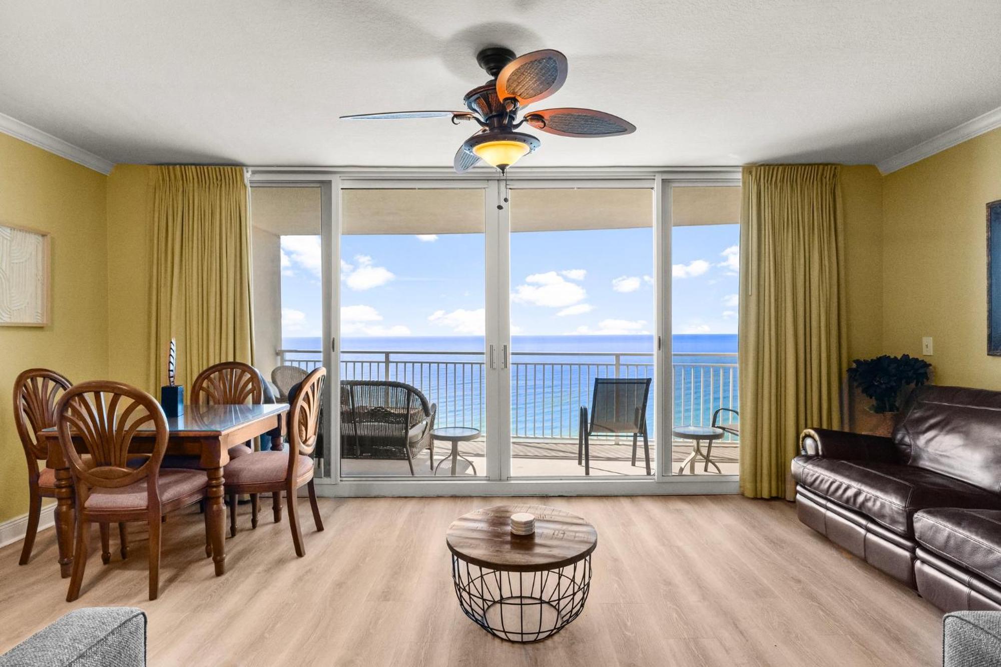 Beautiful Beachfront Paradise! Emerald Beach Resort Panama City Beach Zewnętrze zdjęcie